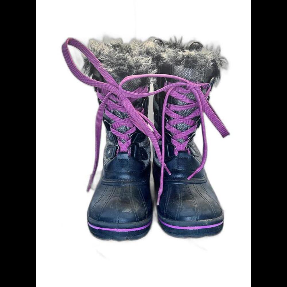 Quest snow boots big girls size 2‎